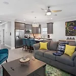 Exceptional Up-Class Living Near Superdome