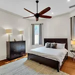 Historic 3Br Lgd Gem Near Magazine & Fq