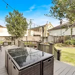 Historic 3Br Lgd Gem Near Magazine & Fq