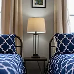 Governors Apartment Across From French Quarter