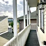 Holiday home Dumaine Historic Carriage House *