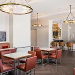 Hampton Inn & Suites New Orleans Canal St. French Quarter