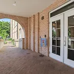 Bywater Aparthotel