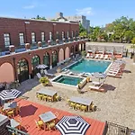 Bywater Aparthotel 3*