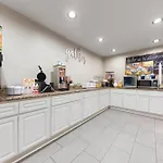 Super 8 By Wyndham 2* New Orleans