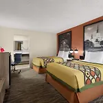 Super 8 By Wyndham Hotel 2*