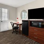 Hotel Super 8 By Wyndham 2*