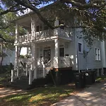 Spacious Napoleon Ave Mardi Gras Apartment *