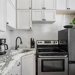 Jazz Haven Spacious 3Br Condo