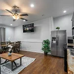 Apartment Elegant 4br In Downtown *