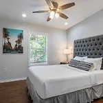 Elegant 4br In Downtown *