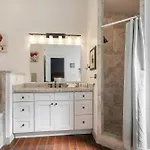 4br Luxury Uptown Retreat W Private Heated Pool * New Orleans