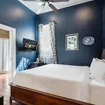4br Luxury Uptown Retreat W Private Heated Pool * New Orleans