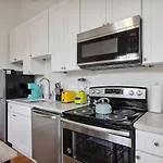 Apartment Cute 1bed 1bath 4blocks From French Q Near Bourbon St And Steps To Jazz Venues *