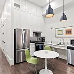 Hotel Group-friendly Nola Near Bourbon