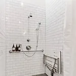 Group-friendly Nola Near Bourbon Hotel New Orleans