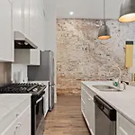Group-friendly Nola Near Bourbon Hotel New Orleans