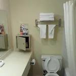 Super 8 By Wyndham Hotel