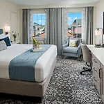 Four Points By Sheraton French Quarter Hotel