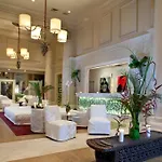 International House 4*