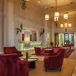 International House Hotel