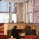 International House 4* New Orleans