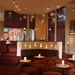 International House 4* New Orleans