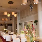 International House Hotel