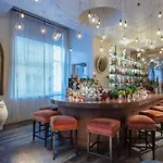 International House Hotel 4*