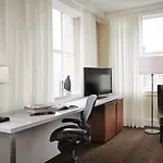 Hotel Renaissance Pere Marquette French Quarter Area New Orleans