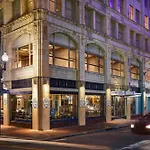 Hotel Renaissance Pere Marquette French Quarter Area