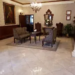 Le Richelieu In The French Quarter Inn New Orleans