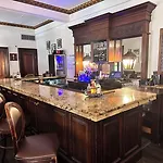Le Richelieu In The French Quarter Inn
