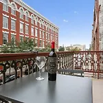 Modern One Bedroom With Balcony