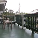 Garden District 3*
