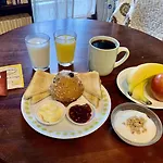 Bed & Breakfast Garden District 3*