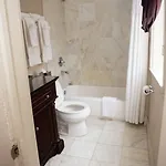 On Ursulines, A French Quarter 3* New Orleans