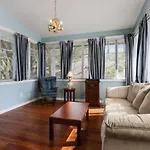 Oakview 4*