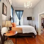 Oakview Bed & Breakfast 4*