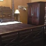 Oakview Bed & Breakfast 4*