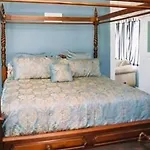 Oakview Bed & Breakfast New Orleans