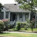 Oakview Bed & Breakfast New Orleans
