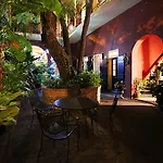 The Olivier House Hotel