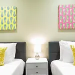 Group Getaway - 2 Modern 3br-2ba Warehouse Flats - 6 Bedrooms & 4 Baths Total Apartment New Orleans