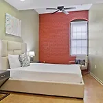 Group Getaway - 2 Modern 3br-2ba Warehouse Flats - 6 Bedrooms & 4 Baths Total Apartment New Orleans