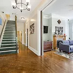 Comfortable Rooms Near All Nola Hot Spots Apartment New Orleans