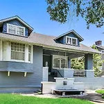 Comfortable Rooms Near All Nola Hot Spots