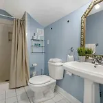 Apartment Comfortable Rooms Near All Nola Hot Spots