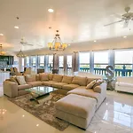 Aparthotel Modern, Spacious With Luxury Amenities New Orleans