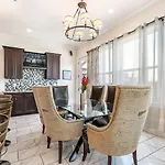Modern, Spacious With Luxury Amenities 3*